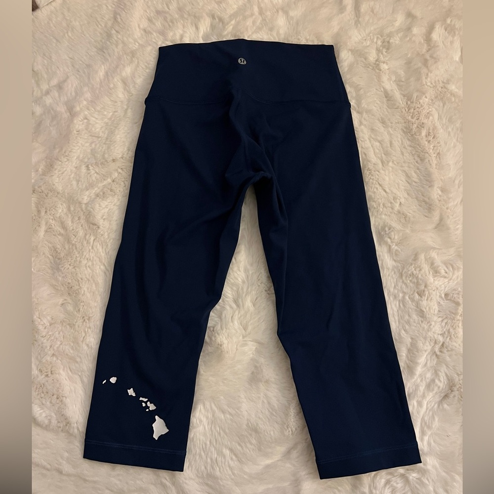 Lululemon HAWAII islands ALOHA align capri 21”